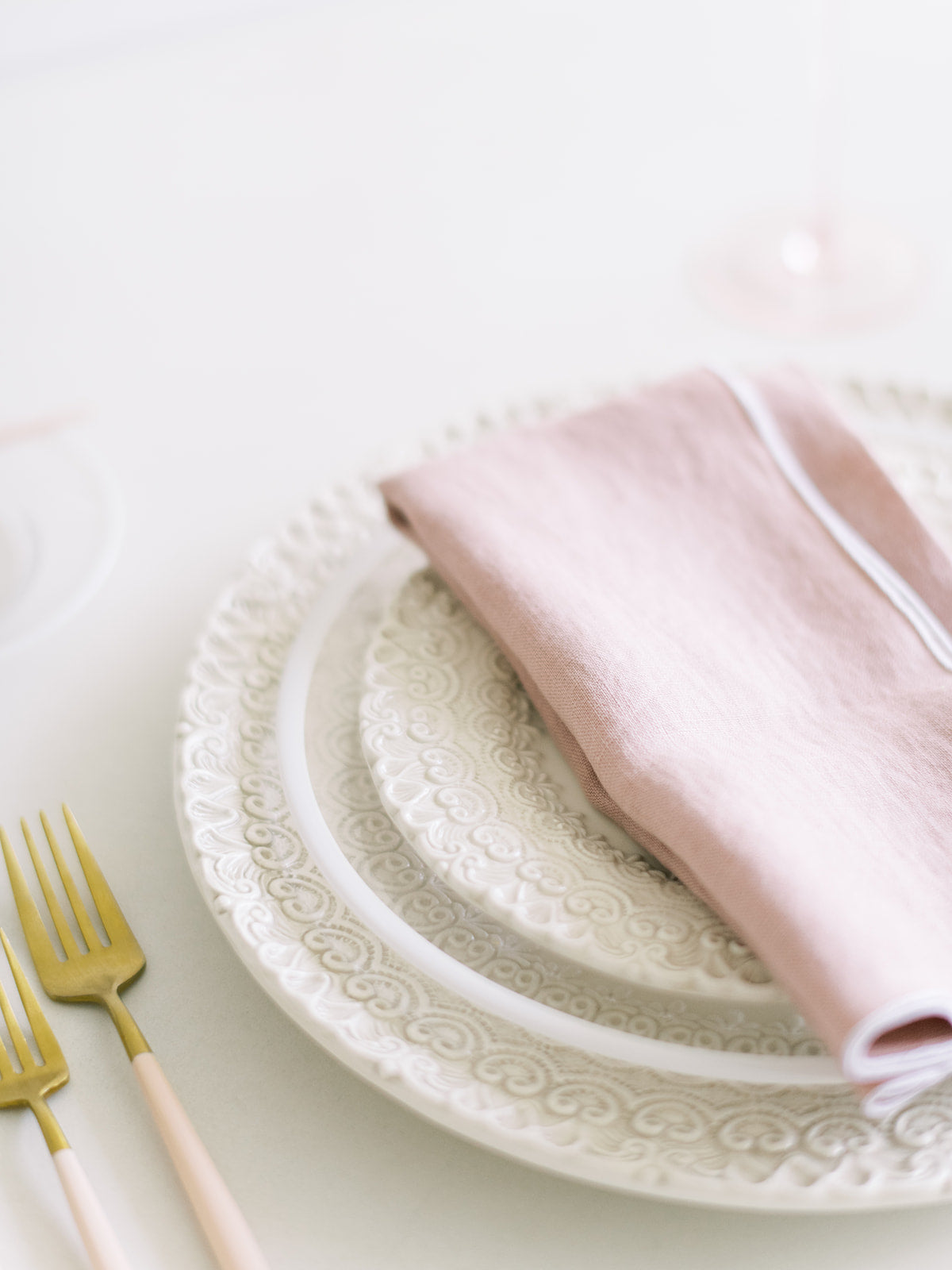 Stone Washed Linen Napkins – Rosewater with White Trim (Set of 4)