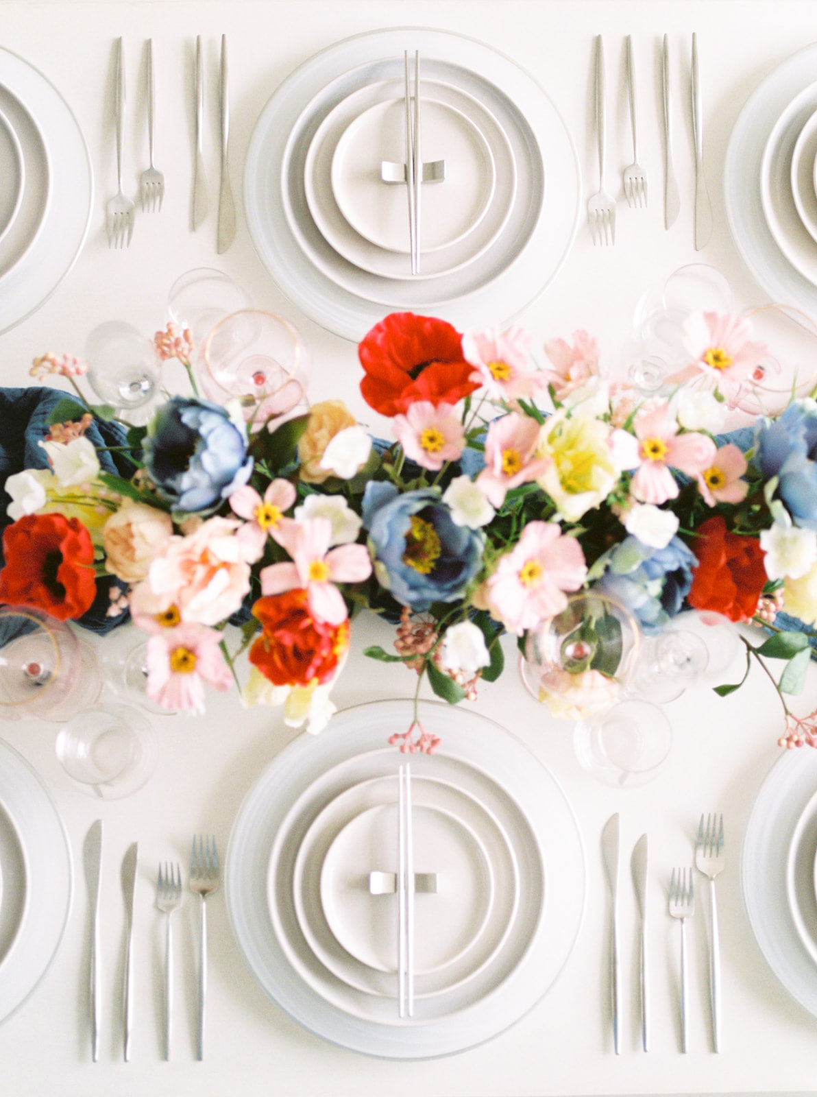 Luna Flatware — Brushed Silver (5 Piece Set)