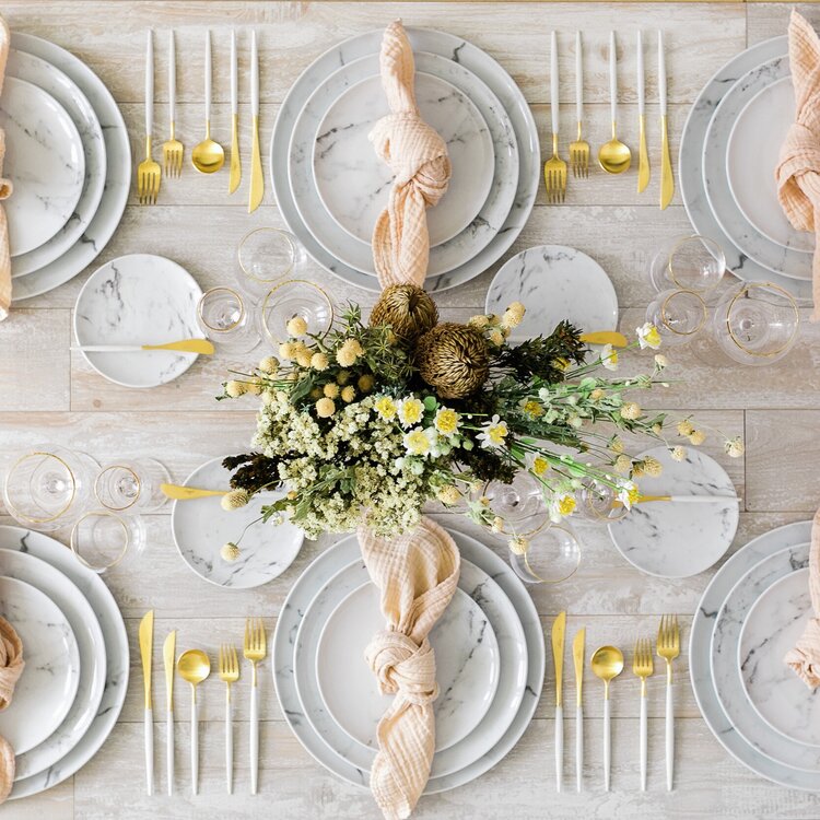 MARBLED DINNERWARE // RENTAL RESALE