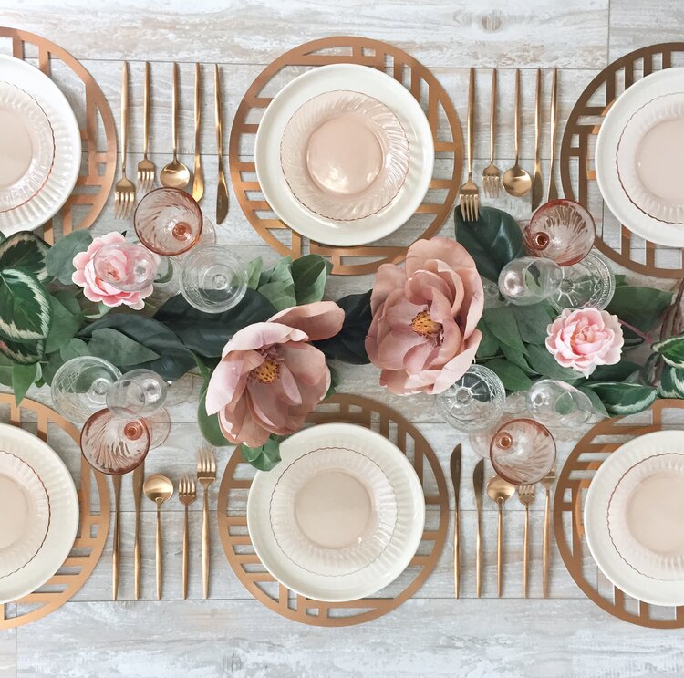 Luna Flatware — Brushed Rose Gold (5 Piece Set)