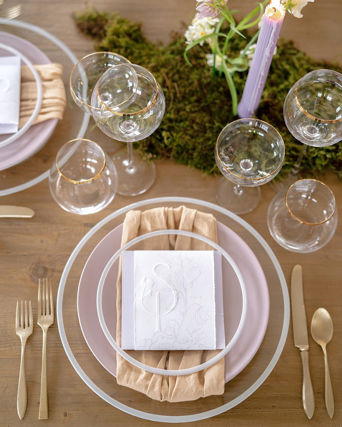 SIREN DINNERWARE // CLEAR + WHITE