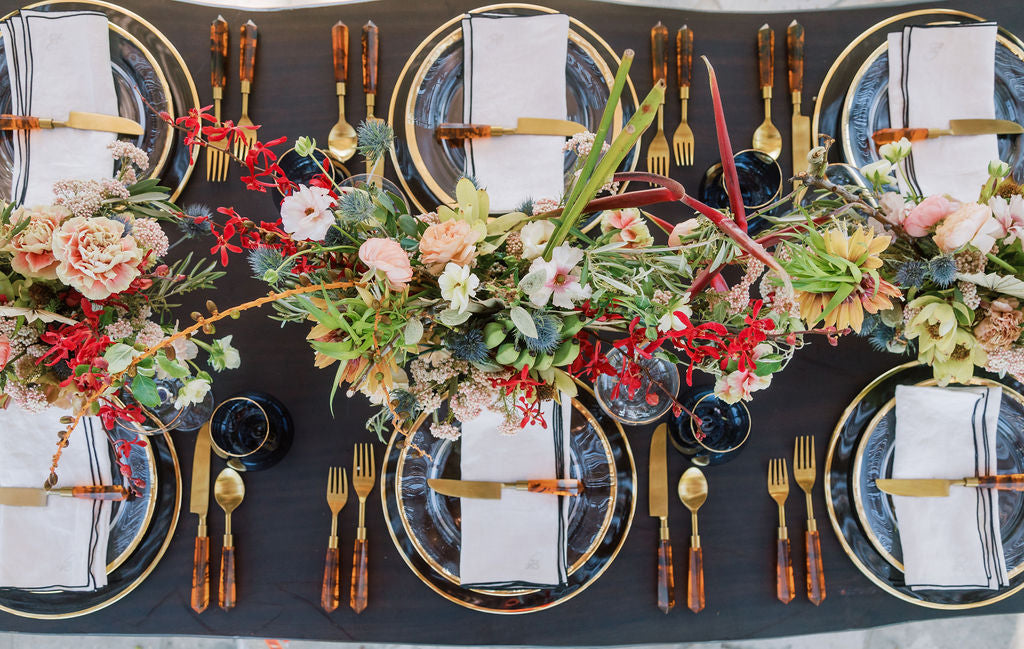 Siren Dinnerware // Clear + Gold RENTAL RESALE