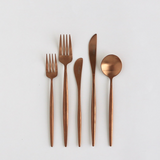 LUNA FLATWARE // 5 PIECE SET