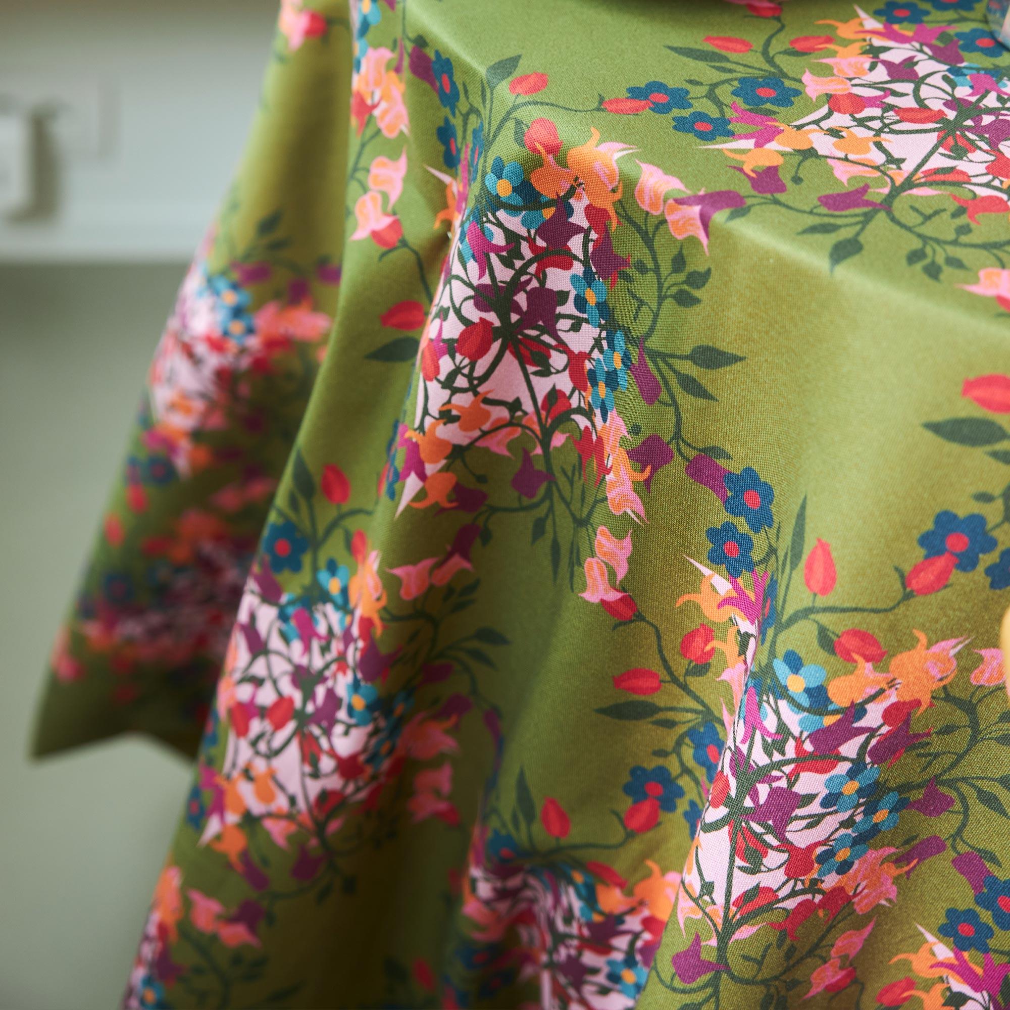 Tablecloth Blumen Green