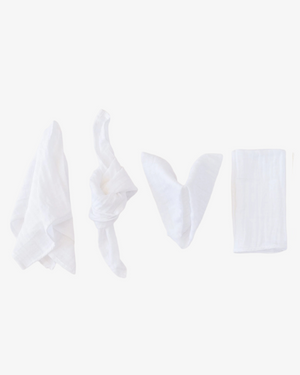 Organic cotton napkins in classic white with crinkled texture, set of 4 