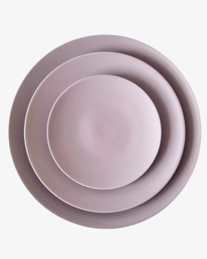 Casa Fina ceramic salad plate in Misty Lilac, 8.5”, set of 4, refined modern tableware for salads and desserts.