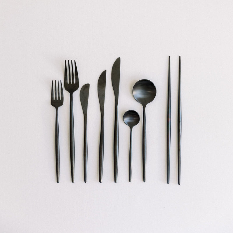 LUNA FLATWARE // MATTE BLACK